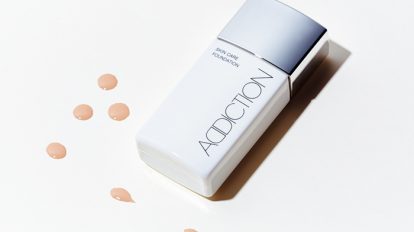 スキンケア ファンデーション 30㎖ 全5色 SPF30・PA+++￥4,500 9月10日発売（アディクション ビューティ☎0120･586･683）